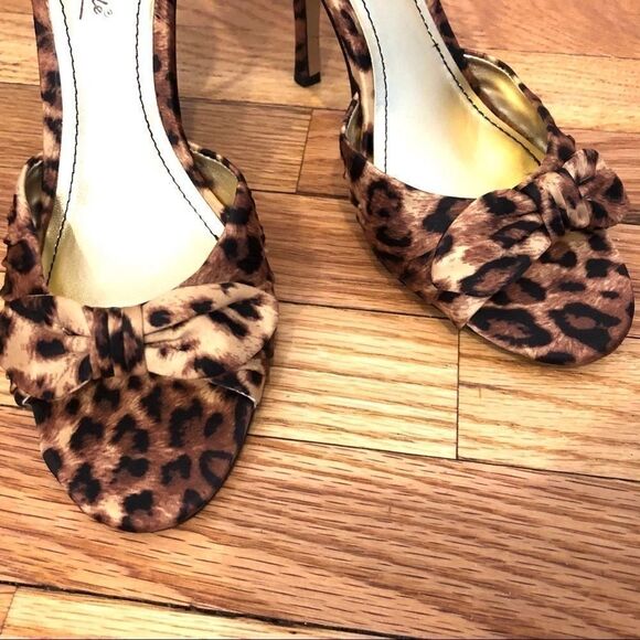 Leopard cheetah print sandal heels shoes NEW satin brown gold tan black 7.5 NIB - Picture 3 of 13